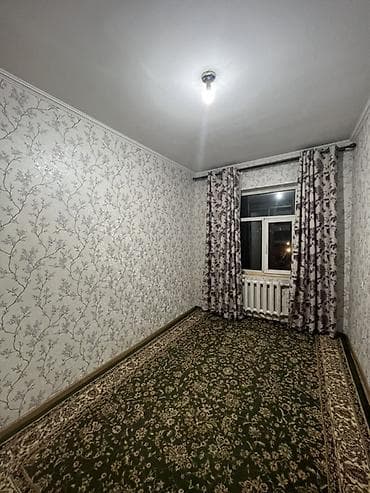 Комнатага балдар керек. Район 12 мкр, 63 дом. Жанында 42, 52, 212, 9