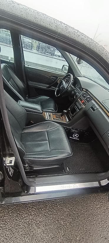 Продажа авто: Mercedes-Benz E-Class: 2000 г., 4.3 л, Автомат, Бензин, Седан — 4