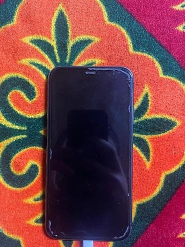 one plus 5: IPhone 11, Черный, Кабель, 82 % — 3