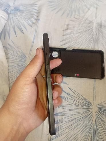 second tech: Redmi, Redmi 13C, Б/у, 256 ГБ, цвет - Черный, 2 SIM — 4
