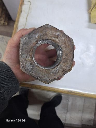 35 bit: Гайка крупногабаритная шестигранная - Материал: сталь. - Резьба — 3