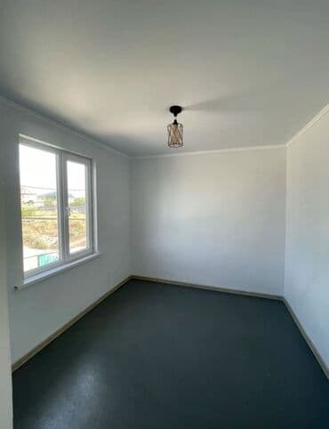 сдаю дом учкун: 30 м², 1 комната, Забор, огорожен, Подвал, погреб — 2