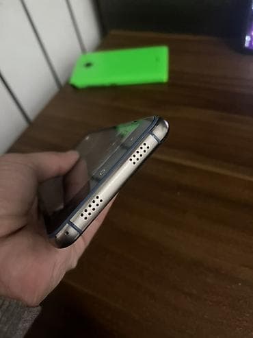 redmi note 10: Смартфон Vertex (логотип V на задней крышке), компактный классический — 5