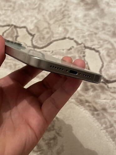 3ds max: IPhone 15 Pro Max, Б/у, 256 ГБ, Natural Titanium, Зарядное устройство, Защитное стекло, Чехол, 90 % — 3