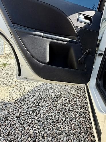 дерево 210: Ford Mondeo: 2001 г., 2 л, Ручные, Дизель, Универсал — 8