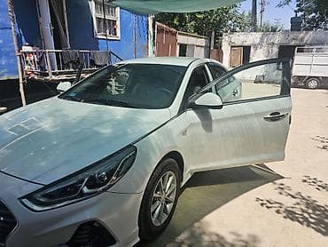 mercedes e200: Hyundai Sonata: 2017 г., 2 л, Автомат, Бензин, Фургон — 2