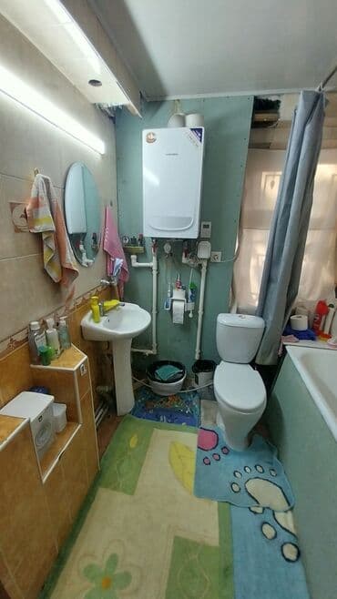 продам дом в рассрочку в бишкеке: Дом, 67 м², 3 комнаты, Риэлтор, Старый ремонт — 3