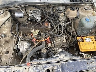 сокулук авто: Volkswagen Jetta: 1991 г., 1.8 л, Кол менен иштөөчү, Бензин, Седан — 3