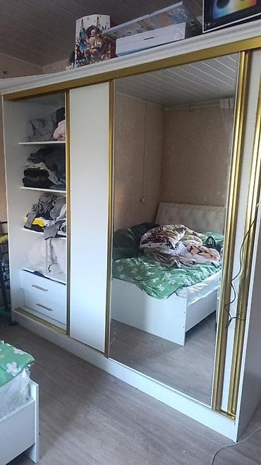 царга: Спальный гарнитур в современном стиле, белый цвет с золотистыми — 3