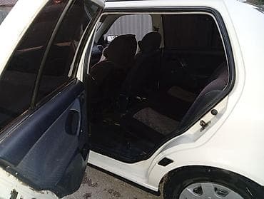 мини машины для взрослых: Volkswagen Vento: 1992 г., 1.8 л, Механика, Бензин, Седан — 8
