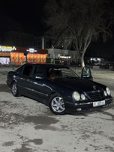 Mercedes-Benz E-Class: 2000 г., 3.2 л, Типтроник, Дизель, Седан