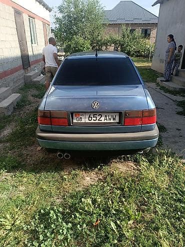 салон на гольф 2: Volkswagen Vento: 1993 г., 1.8 л, Механика, Бензин, Хэтчбэк — 8