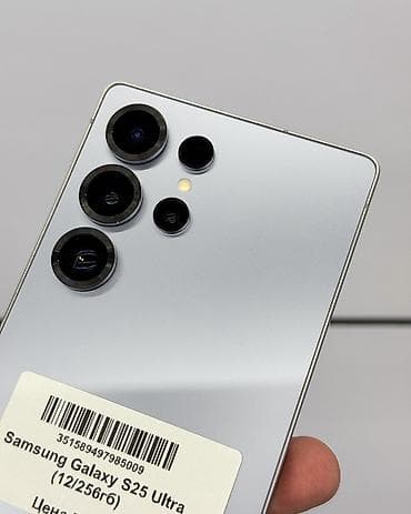 Уюлдук телефондор жана аксессуарлар: Samsung Galaxy S25 Ultra, Колдонулган, 256 ГБ, Бөлүп төлөө менен, 2 SIM, eSIM — 4