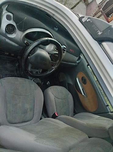Транспорт: Daewoo Matiz: 2002 г., 0.8 л, Механика, Бензин, Хэтчбэк — 4