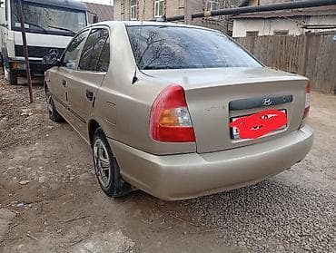 Продажа авто: Hyundai Accent: 2005 г., 1.5 л, Механика, Бензин, Седан — 4