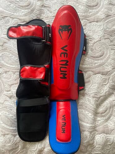 Футы венум,новые, брал за 2000 в пакистанском магазине. Отдам за 1200