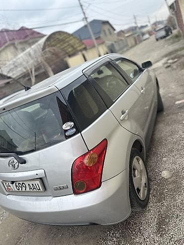 prius v: Toyota Ist: 2003 г., 1.3 л, Автомат, Бензин, Универсал — 7