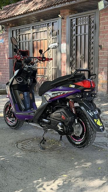 бэушные скутеры: Тип скутера Yamaha, 150 куб. см, Бензин, Б/у — 2