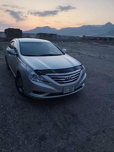 mers 212: Hyundai Sonata: 2013 г., 0.2 л, Автомат, Газ, Седан — 1