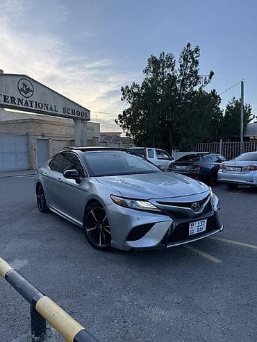 highlander 2012: Toyota Camry: 2018 г., 2.5 л, Автомат, Бензин, Седан — 1