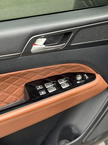 reno master: Ssangyong Rexton: 2020 г., Внедорожник — 9