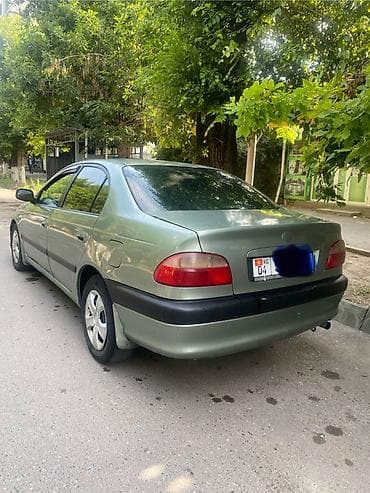 e60 bmw: Toyota Avensis: 2001 г., 2 л, Механика, Бензин, Седан — 4