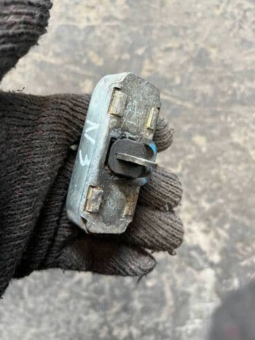 двери жигули: Toyota Raum ограничитель двери, Тойота Раум дверной ограничитель — 2