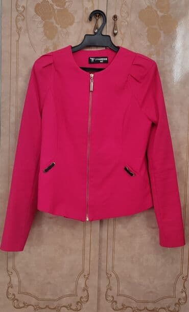 Брючные костюмы