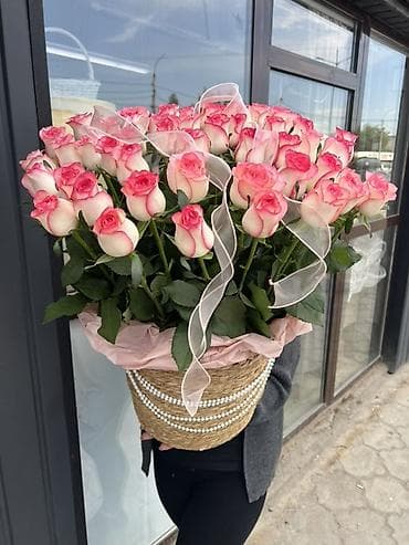 цветы отдам даром: 🌸 Свежие цветы 24/7 с доставкой по Бишкеку! Букеты, корзины — 1