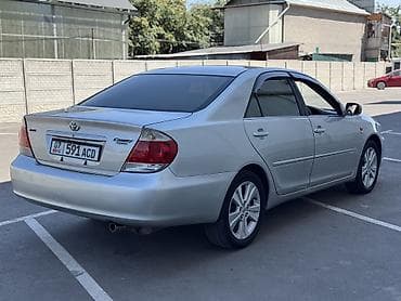шевролет equinox: Toyota Camry: 2004 г., 2.4 л, Автомат, Бензин, Седан — 4