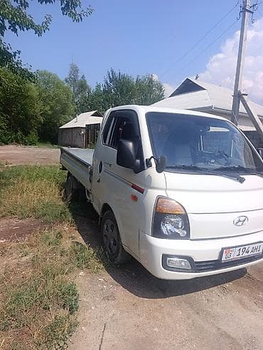 эвакуатор цена: Hyundai Porter II бортовой малотоннажный грузовик - Тип — 1
