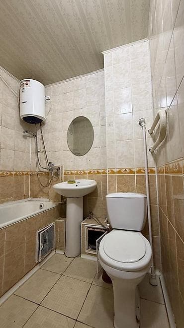 Недвижимость: 3 комнаты, 58 м², 104 серия, 10 мкр 104 серия, 1 этаж, Косметический ремонт — 3