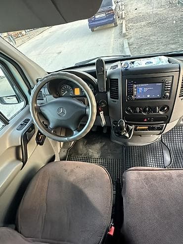 грузопассажирский спринтер: Mercedes-Benz Спринтер: 2013 г., Механика, Фургон — 4