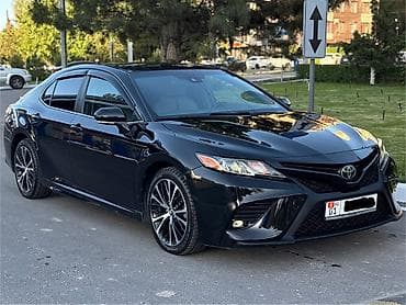туксон 2017: Toyota Camry: 2018 г., Бензин — 10