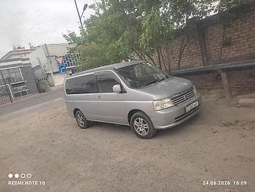 Honda Stepwgn: 2002 г., 2 л, Автомат, Гибрид, Минивэн — 2