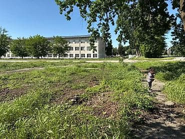 трёхэтажный дом: 3 соток, Для строительства, Красная книга — 3