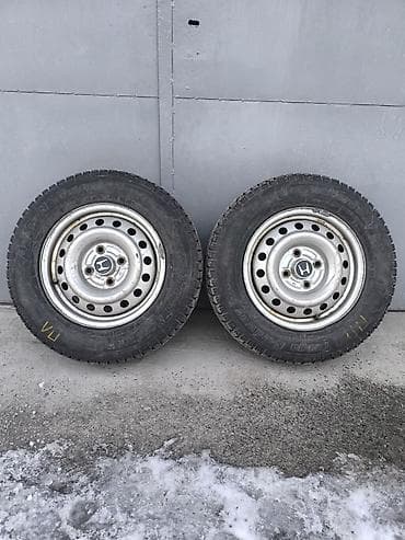 vossen diska 13: Колеса в сборе 205 / 70 / R 15, Зима, Б/у, Легковые, Железные, отверстий - 4 — 1