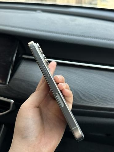 iphone 12 pri: IPhone 16 Pro, Б/у, 512 ГБ, Natural Titanium, Зарядное устройство, Защитное стекло, Чехол, 91 % — 3