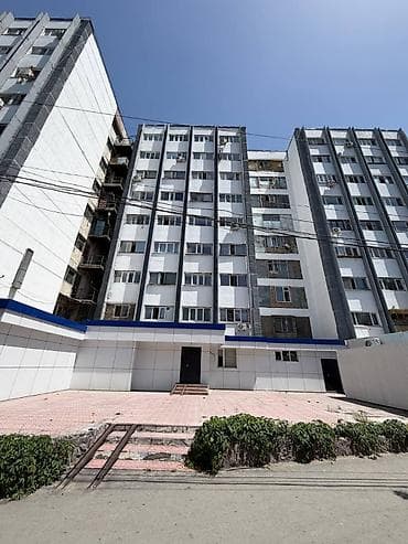 сдаю квартиру 8 микрорайон: 1 комната, 13 м², Гостиничный тип, 8 этаж, Косметический ремонт — 1