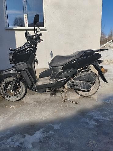 lexus lx 570 2013: Танк Срочно продаю Танк.+Шлем.В хорошем состояние.Матор 5,пластик — 8