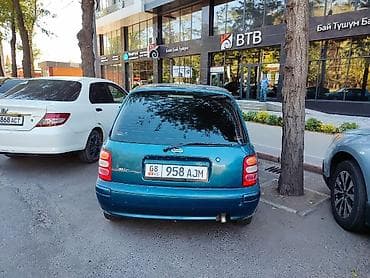 продаю или меняю на: Nissan Micra: 2002 г., Хэтчбэк — 1