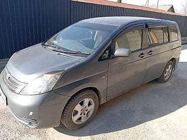 isis: Toyota Isis: 2005 г., 1.8 л, Автомат, Бензин, Минивэн — 3