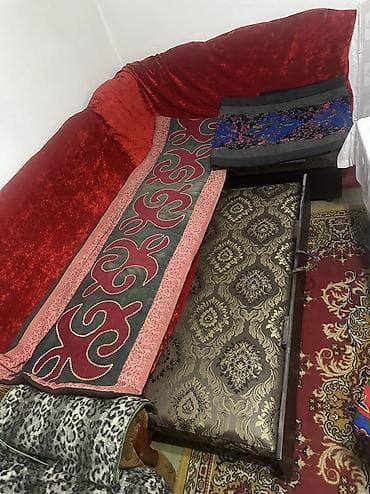 small table: Амансыздарбы! Жаны уйго кочуп жатканыбызга байланыштуу ашканага коюлчу — 4