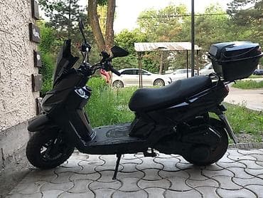 накидка на скутер: Макси-скутер 50 куб. см, Бензин, Б/у — 1