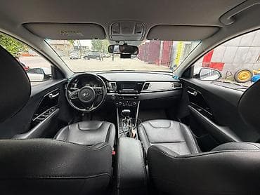 oc.lg: Kia Niro: 2017 г., 1.6 л, Гибрид, Кроссовер — 5