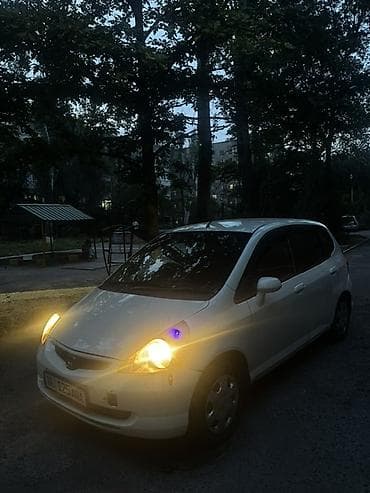 универса: Honda Fit: 2002 г., 1.3 л, Автомат, Бензин, Хэтчбэк — 9