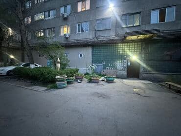 3 комнаты, 80 м², Индивидуалка, 7 этаж, Старый ремонт at lalafo.kg 3 комнаты, 80 м², Индивидуалка, 7 этаж, Старый ремонт