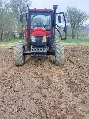 Фронтальные КУНы: Трактор колесный, кабина с остеклением по периметру и рабочей — 3