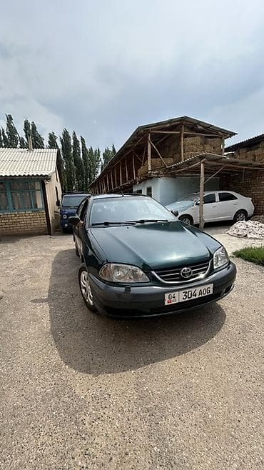 full construction: Toyota Avensis: 2002 г., 1.8 л, Механика, Бензин, Седан — 1