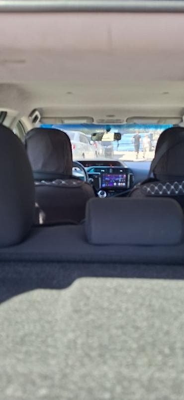 wuling mini ev: Toyota Aqua: 2016 г., 1.5 л, Вариатор, Гибрид, Хэтчбэк — 2